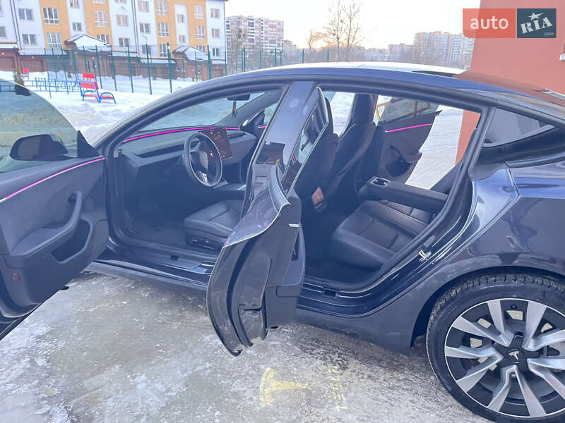 Седан Tesla Model 3 2024 в Львові фото 17 Седан Tesla Model 3 2024 в Львові