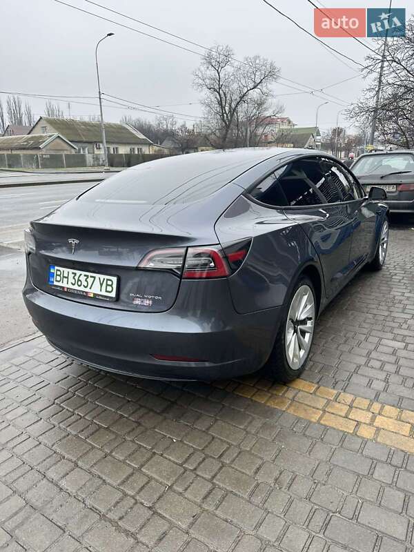 Седан Tesla Model 3 2022 в Одессе