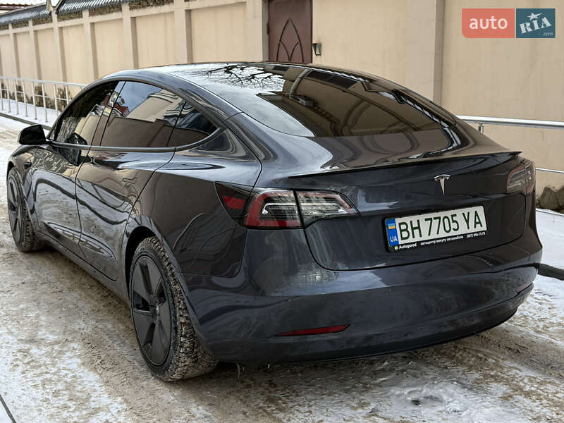 Седан Tesla Model 3 2021 в Одессе
