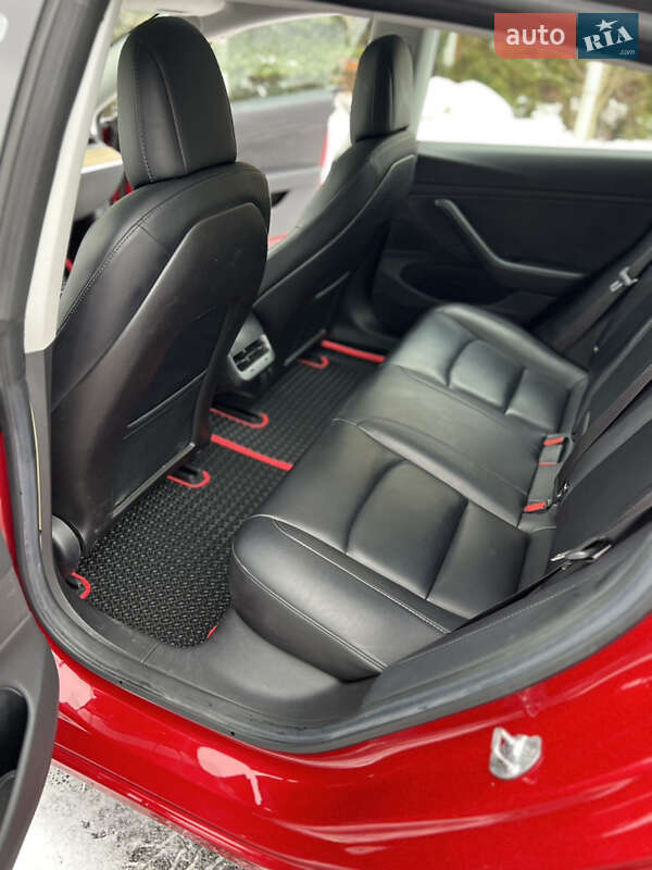 Седан Tesla Model 3 2018 в Тернополе фото 10 Седан Tesla Model 3 2018 в Тернополе