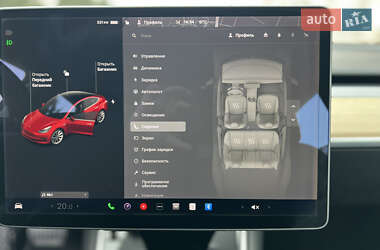 Седан Tesla Model 3 2018 в Тернополе