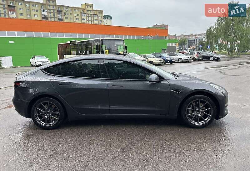 Седан Tesla Model 3 2021 в Львове фото 4 Седан Tesla Model 3 2021 в Львове