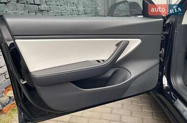 Седан Tesla Model 3 2020 в Харькове