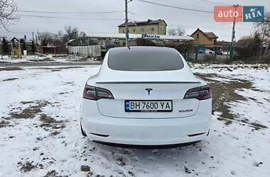 Седан Tesla Model 3 2022 в Одессе