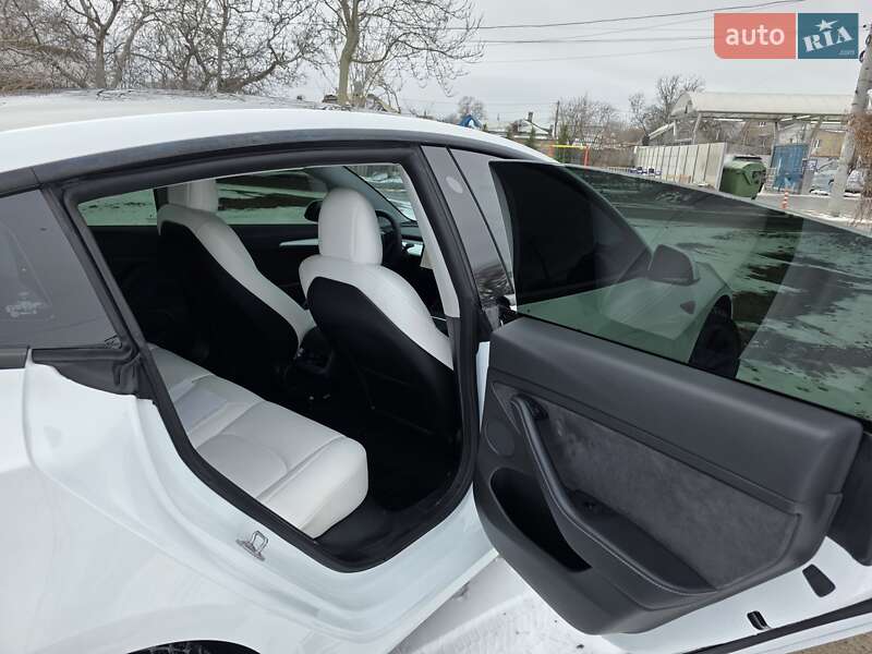 Седан Tesla Model 3 2022 в Одессе фото 20 Седан Tesla Model 3 2022 в Одессе