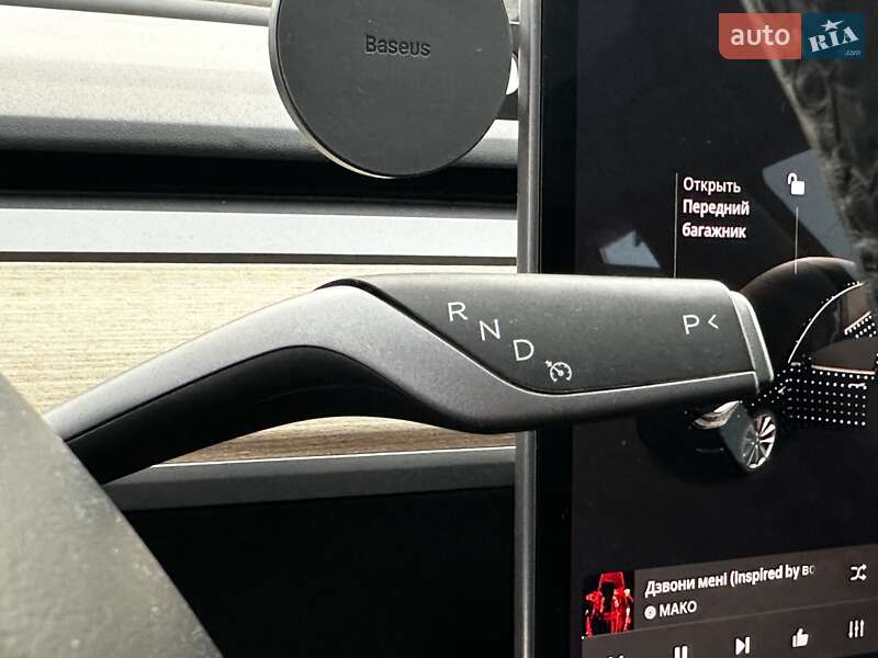 Седан Tesla Model 3 2018 в Львове