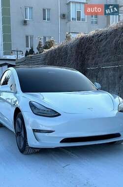 Седан Tesla Model 3 2018 в Харкові