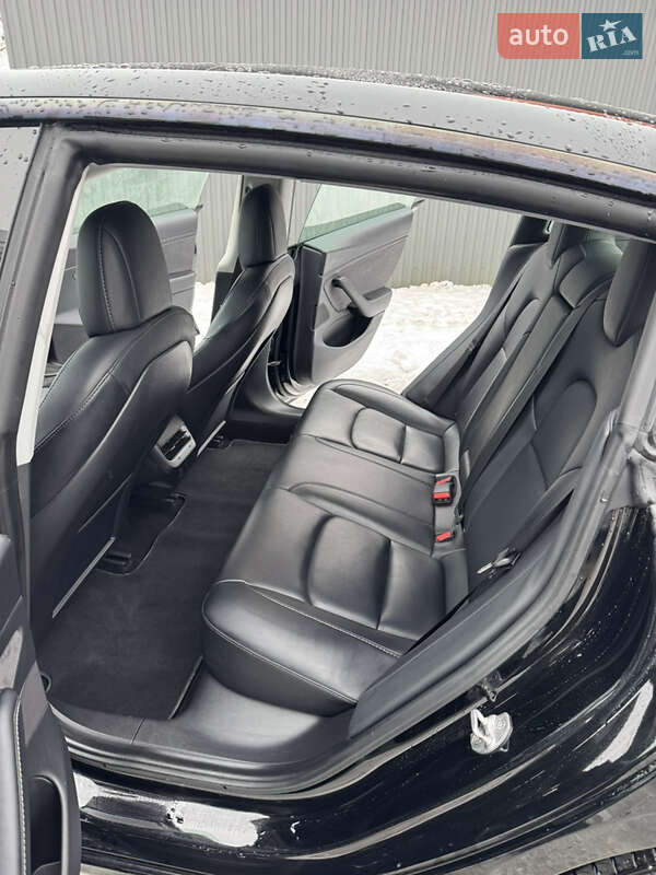 Седан Tesla Model 3 2021 в Винниках фото 16 Седан Tesla Model 3 2021 в Винниках