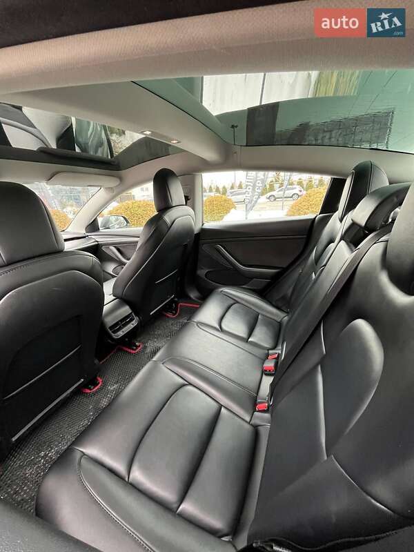 Седан Tesla Model 3 2022 в Львові фото 6 Седан Tesla Model 3 2022 в Львові