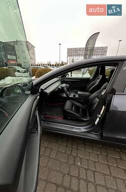 Седан Tesla Model 3 2022 в Львові