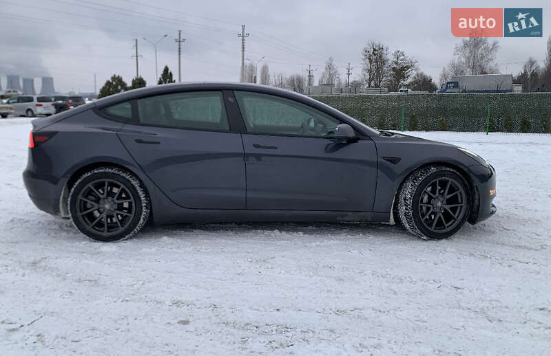 Седан Tesla Model 3 2023 в Вараші фото 2 Седан Tesla Model 3 2023 в Вараші