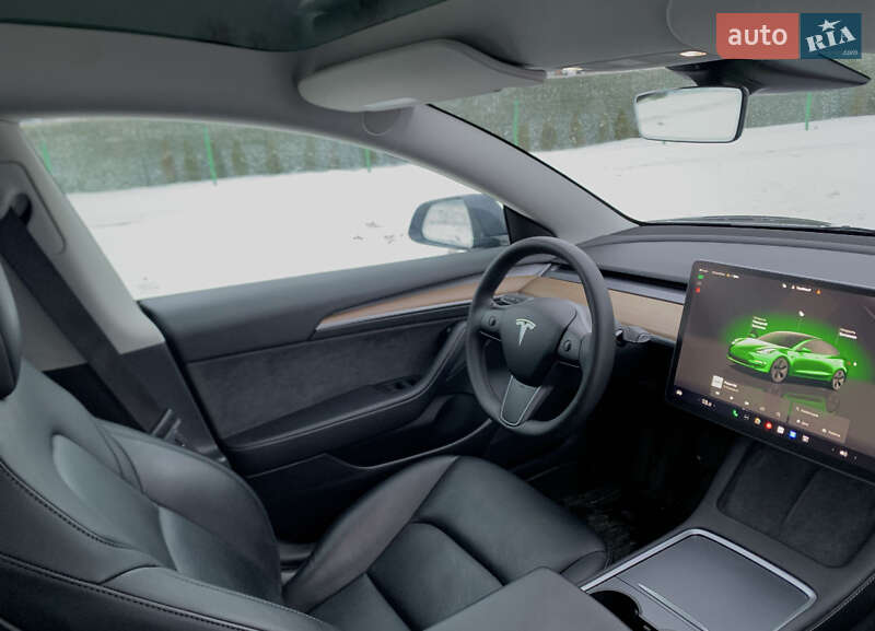 Седан Tesla Model 3 2023 в Вараші фото 5 Седан Tesla Model 3 2023 в Вараші