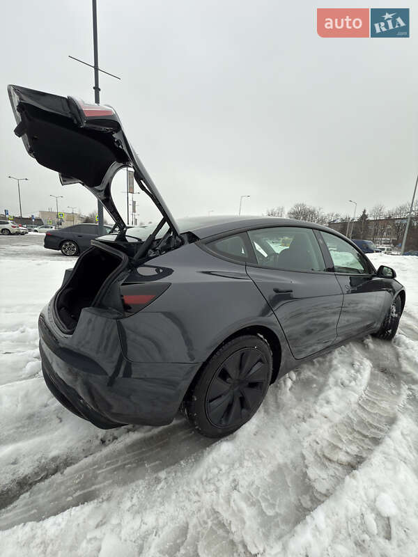 Седан Tesla Model 3 2024 в Львове фото 9 Седан Tesla Model 3 2024 в Львове