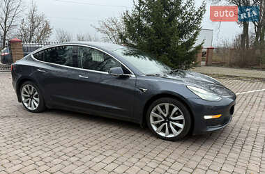 Седан Tesla Model 3 2019 в Києві