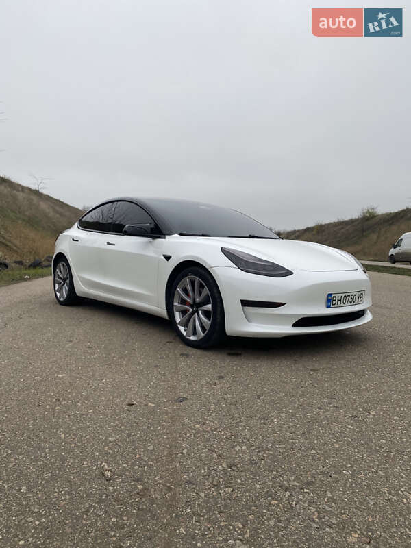 Tesla Model 3 2019