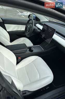 Седан Tesla Model 3 2020 в Одессе
