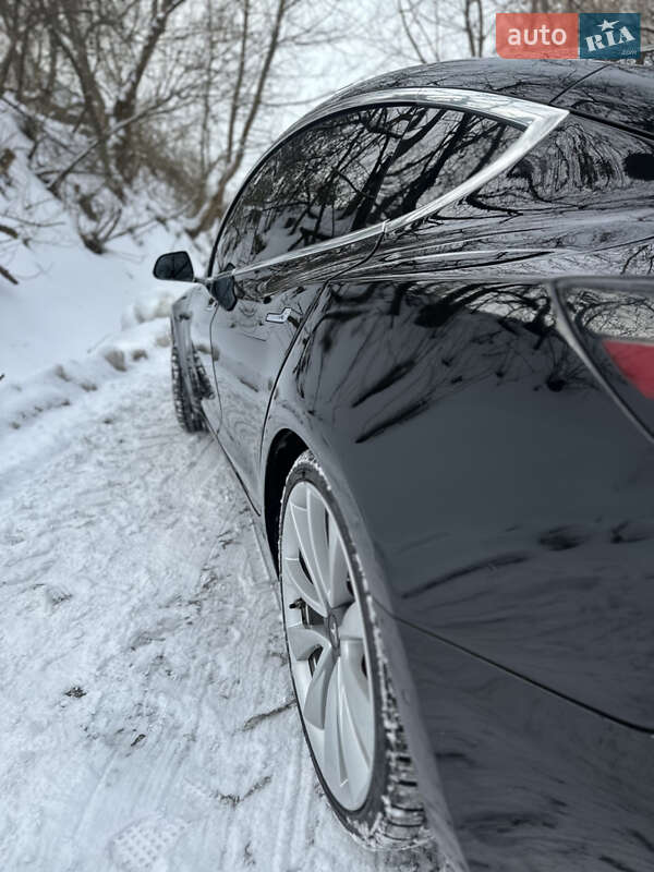 Седан Tesla Model 3 2019 в Луцьку фото 15 Седан Tesla Model 3 2019 в Луцьку