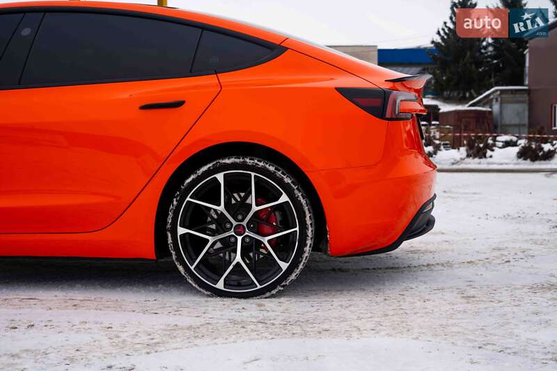 Седан Tesla Model 3 2024 в Хмельницком фото 57 Седан Tesla Model 3 2024 в Хмельницком