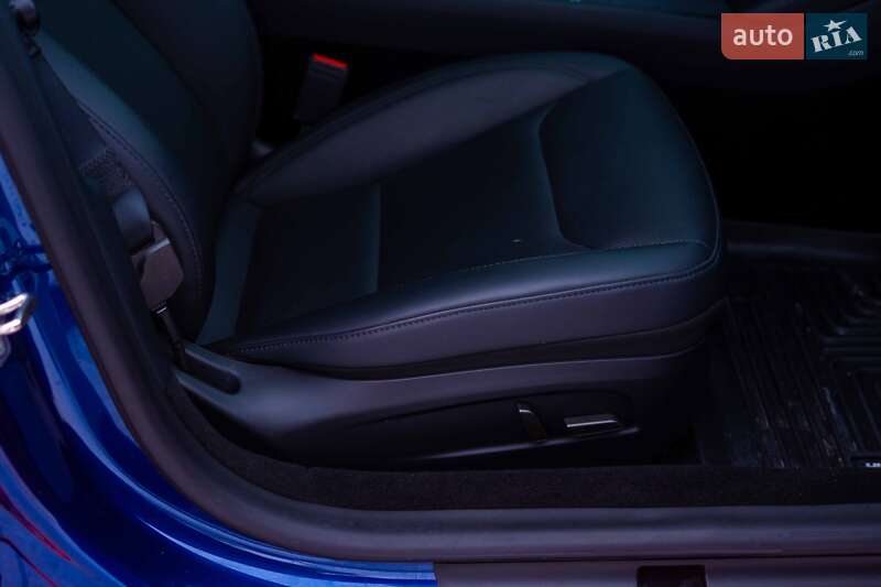 Седан Tesla Model 3 2024 в Хмельницком фото 100 Седан Tesla Model 3 2024 в Хмельницком
