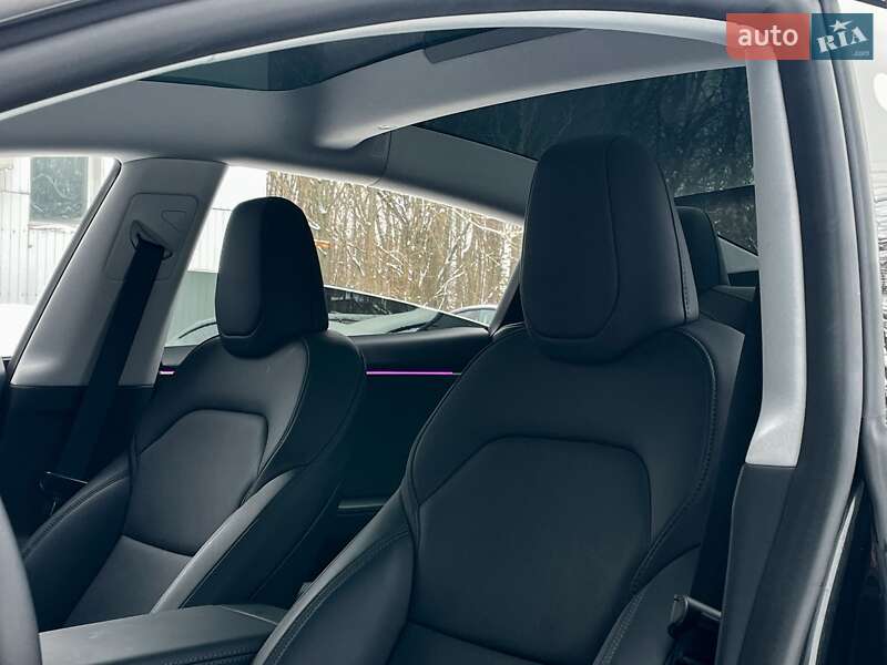 Седан Tesla Model 3 2025 в Киеве фото 13 Седан Tesla Model 3 2025 в Киеве