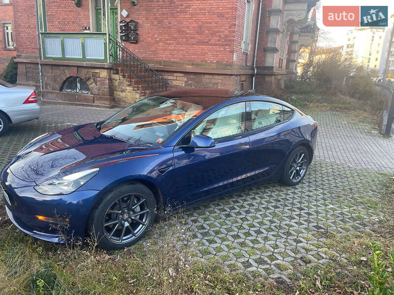 Tesla Model 3 2021 Tesla Model 3 2021