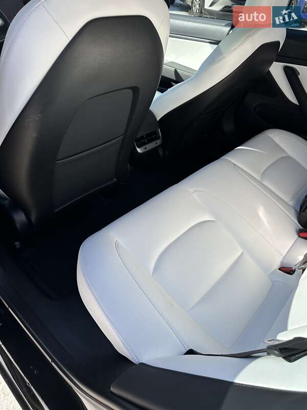 Седан Tesla Model 3 2020 в Харькове