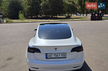 Седан Tesla Model 3 2020 в Кривому Розі