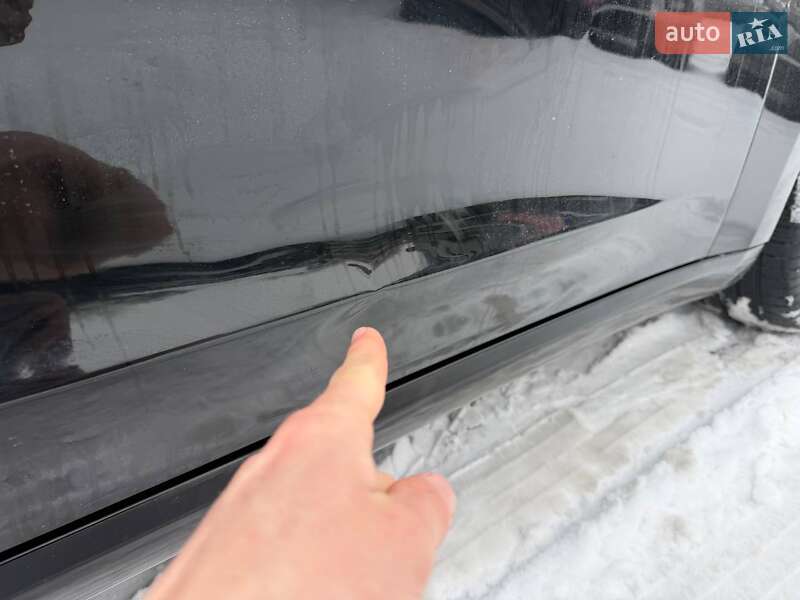 Седан Tesla Model 3 2019 в Луцьку