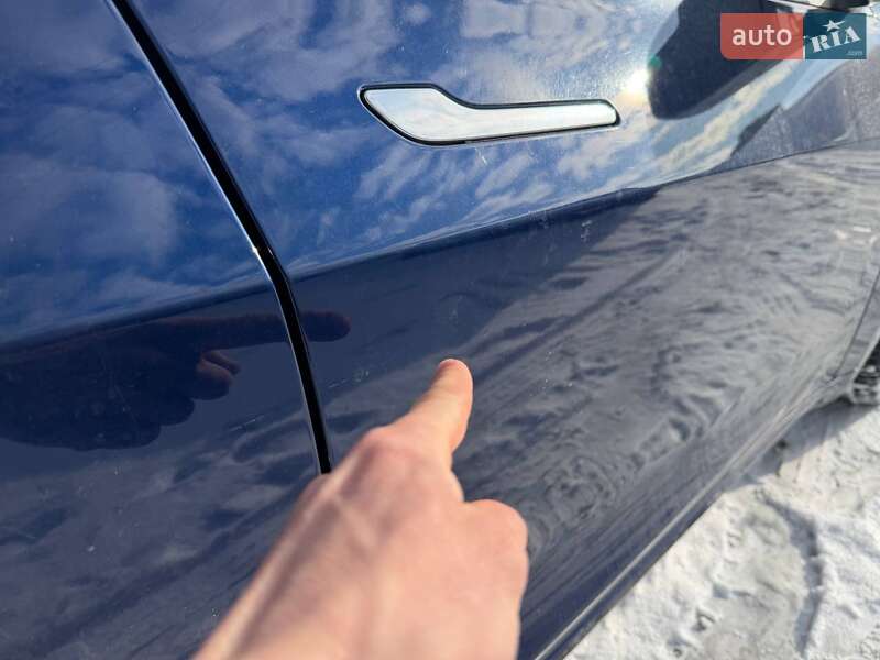 Седан Tesla Model 3 2018 в Луцьку