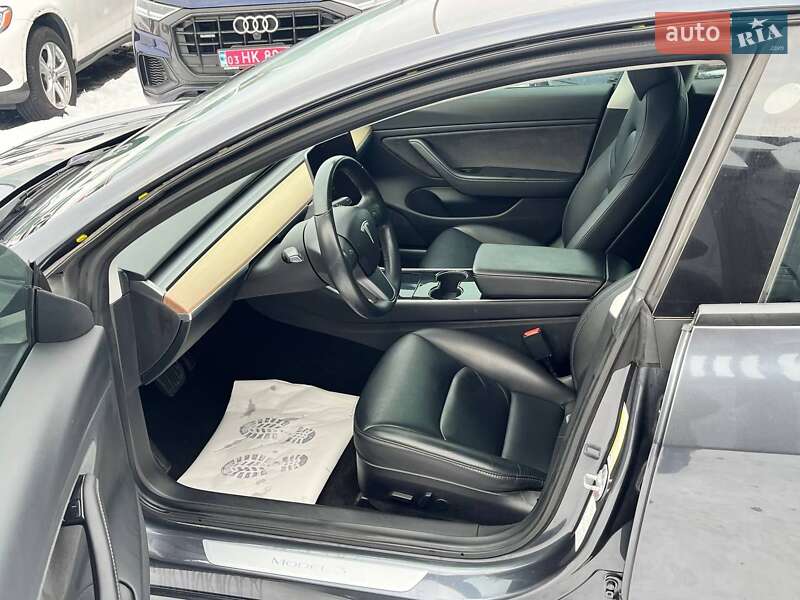 Седан Tesla Model 3 2018 в Луцьку фото 10 Седан Tesla Model 3 2018 в Луцьку