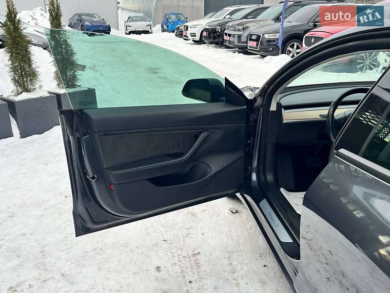Седан Tesla Model 3 2018 в Луцьку фото 9 Седан Tesla Model 3 2018 в Луцьку