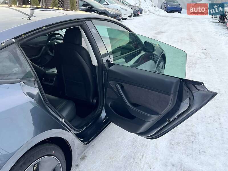 Седан Tesla Model 3 2018 в Луцьку фото 19 Седан Tesla Model 3 2018 в Луцьку