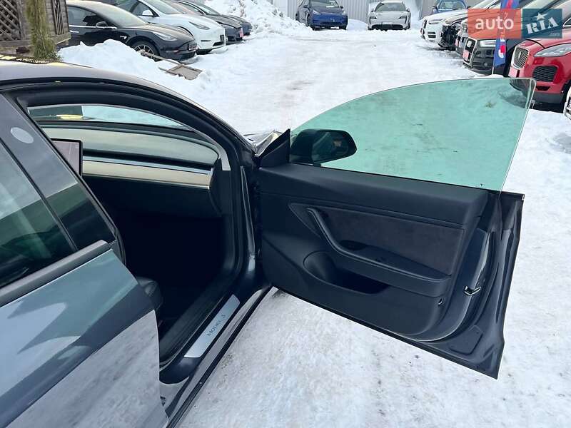 Седан Tesla Model 3 2018 в Луцьку фото 21 Седан Tesla Model 3 2018 в Луцьку