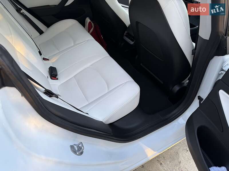 Седан Tesla Model 3 2020 в Ковелі фото 27 Седан Tesla Model 3 2020 в Ковелі