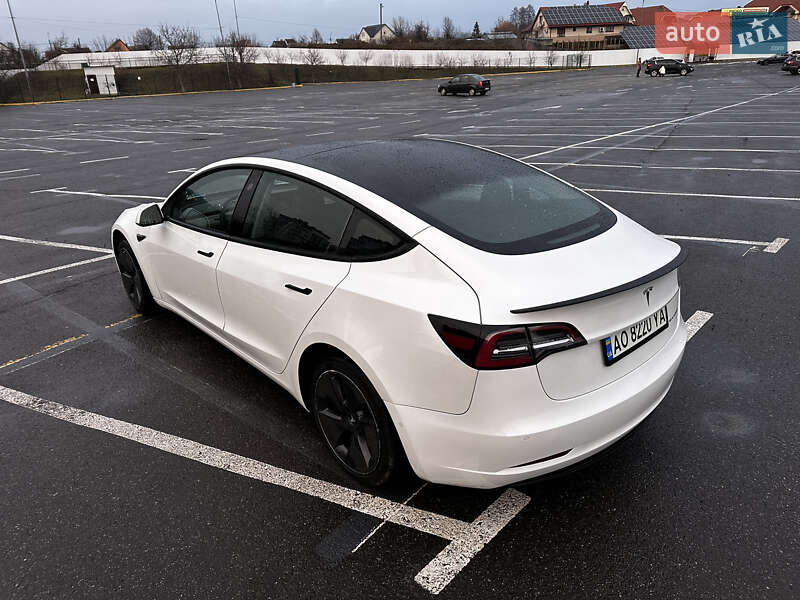 Седан Tesla Model 3 2022 в Ужгороде фото 12 Седан Tesla Model 3 2022 в Ужгороде