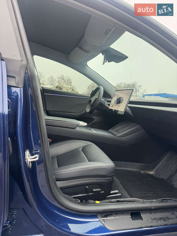 Седан Tesla Model 3 2024 в Львове фото 9 Седан Tesla Model 3 2024 в Львове