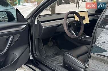 Седан Tesla Model 3 2022 в Киеве