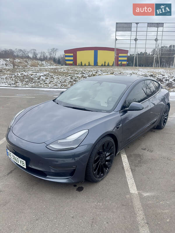 Седан Tesla Model 3 2022 в Дніпрі фото 3 Седан Tesla Model 3 2022 в Дніпрі