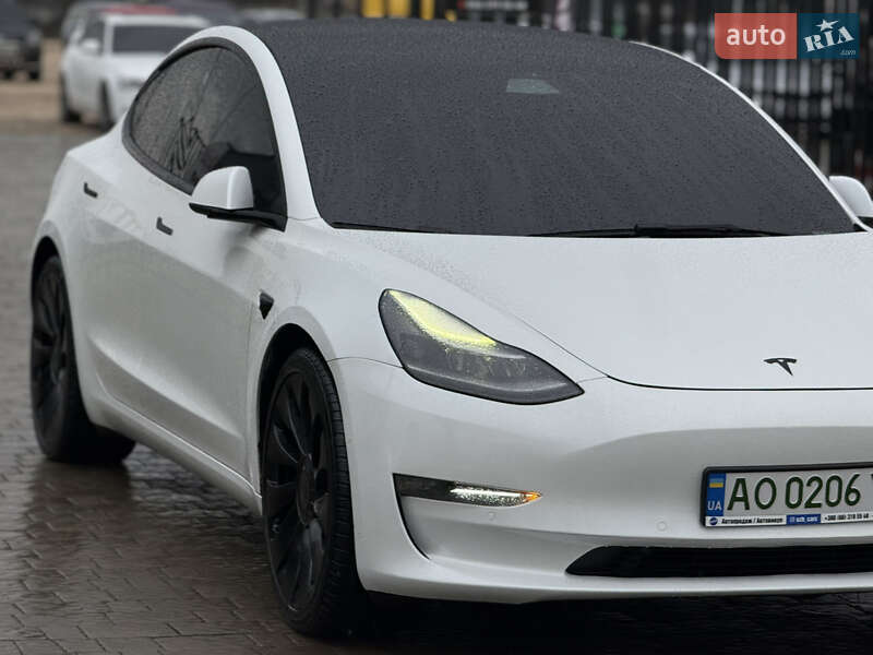 Седан Tesla Model 3 2021 в Ужгороде фото 6 Седан Tesla Model 3 2021 в Ужгороде
