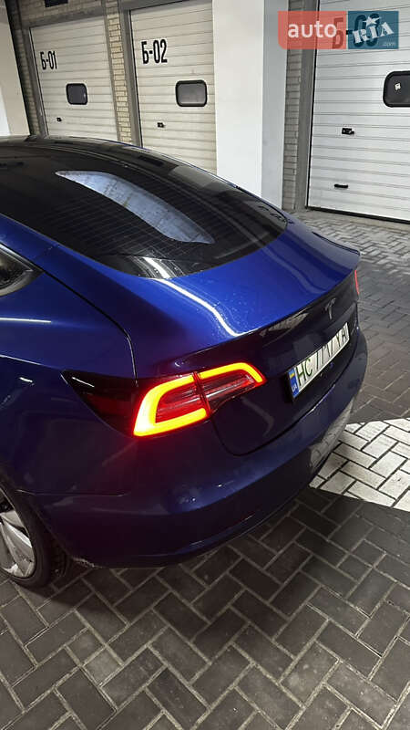 Седан Tesla Model 3 2020 в Львові фото 5 Седан Tesla Model 3 2020 в Львові