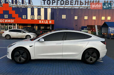 Седан Tesla Model 3 2019 в Виннице