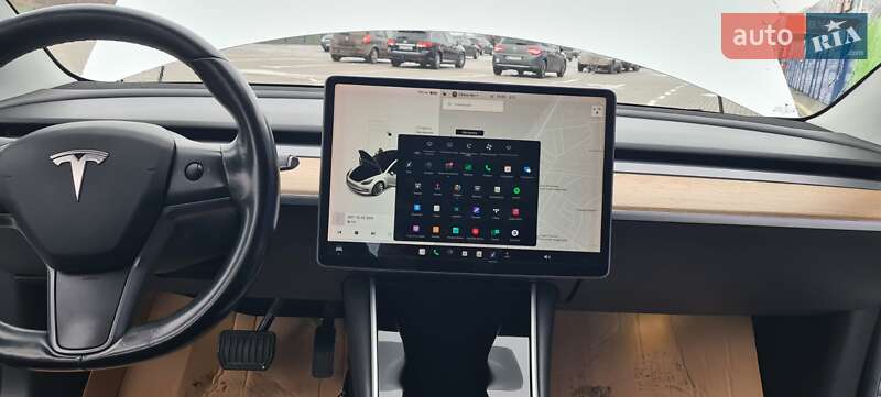 Седан Tesla Model 3 2017 в Нововолынске фото 5 Седан Tesla Model 3 2017 в Нововолынске