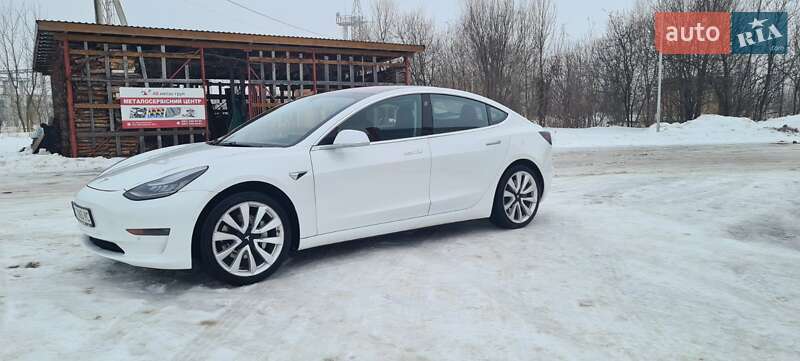 Седан Tesla Model 3 2017 в Нововолынске фото 20 Седан Tesla Model 3 2017 в Нововолынске