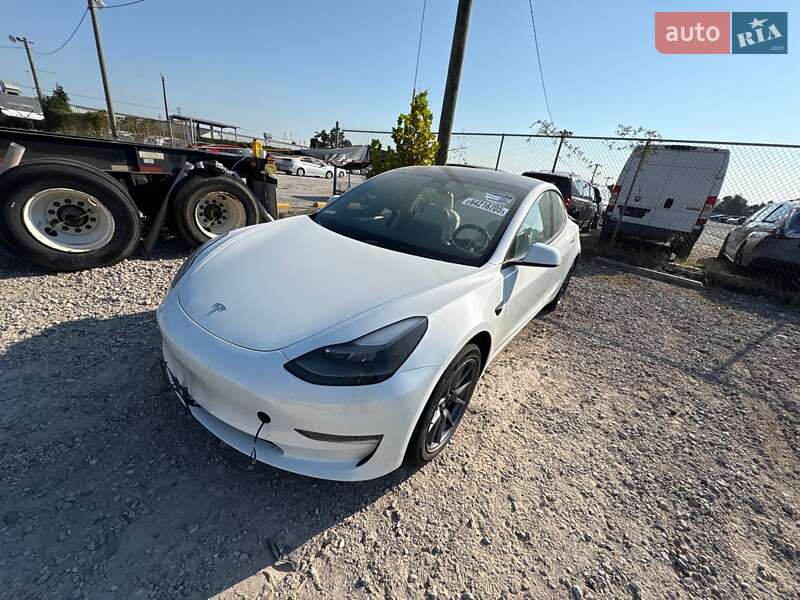 Tesla Model 3 2023