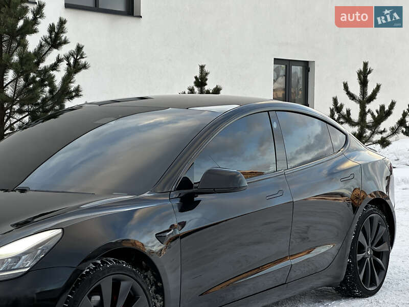 Седан Tesla Model 3 2019 в Луцке фото 13 Седан Tesla Model 3 2019 в Луцке