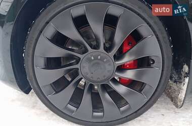 Седан Tesla Model 3 2023 в Днепре