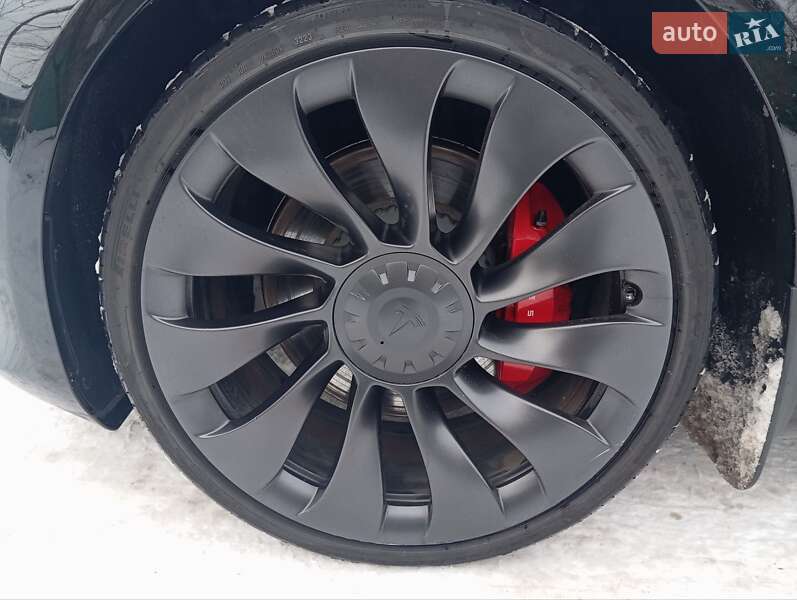 Седан Tesla Model 3 2023 в Дніпрі фото 3 Седан Tesla Model 3 2023 в Дніпрі