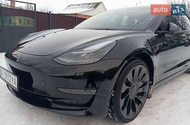 Седан Tesla Model 3 2023 в Днепре