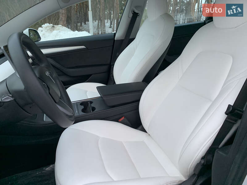 Седан Tesla Model 3 2021 в Киеве фото 7 Седан Tesla Model 3 2021 в Киеве