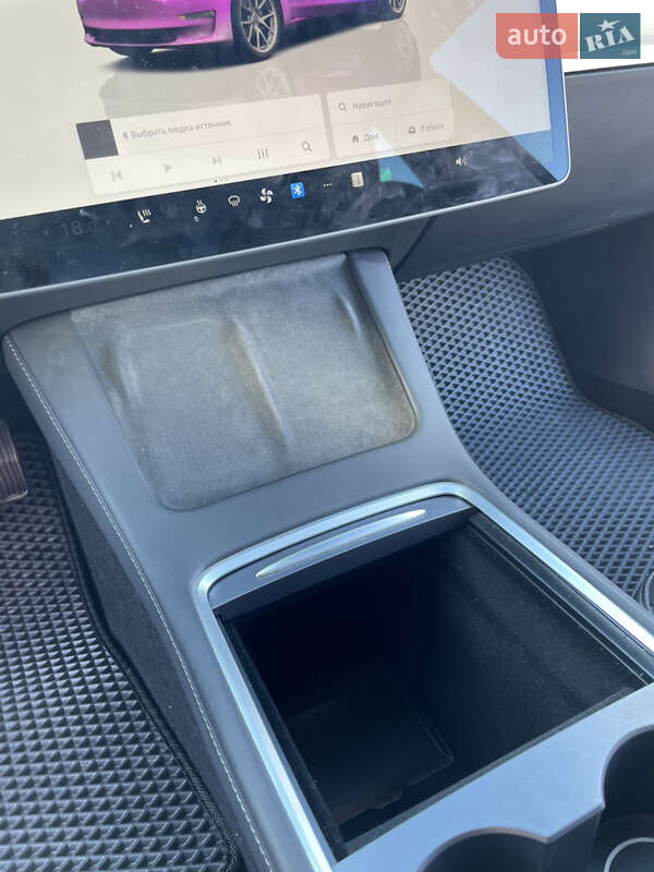 Седан Tesla Model 3 2023 в Благовещенском фото 39 Седан Tesla Model 3 2023 в Благовещенском